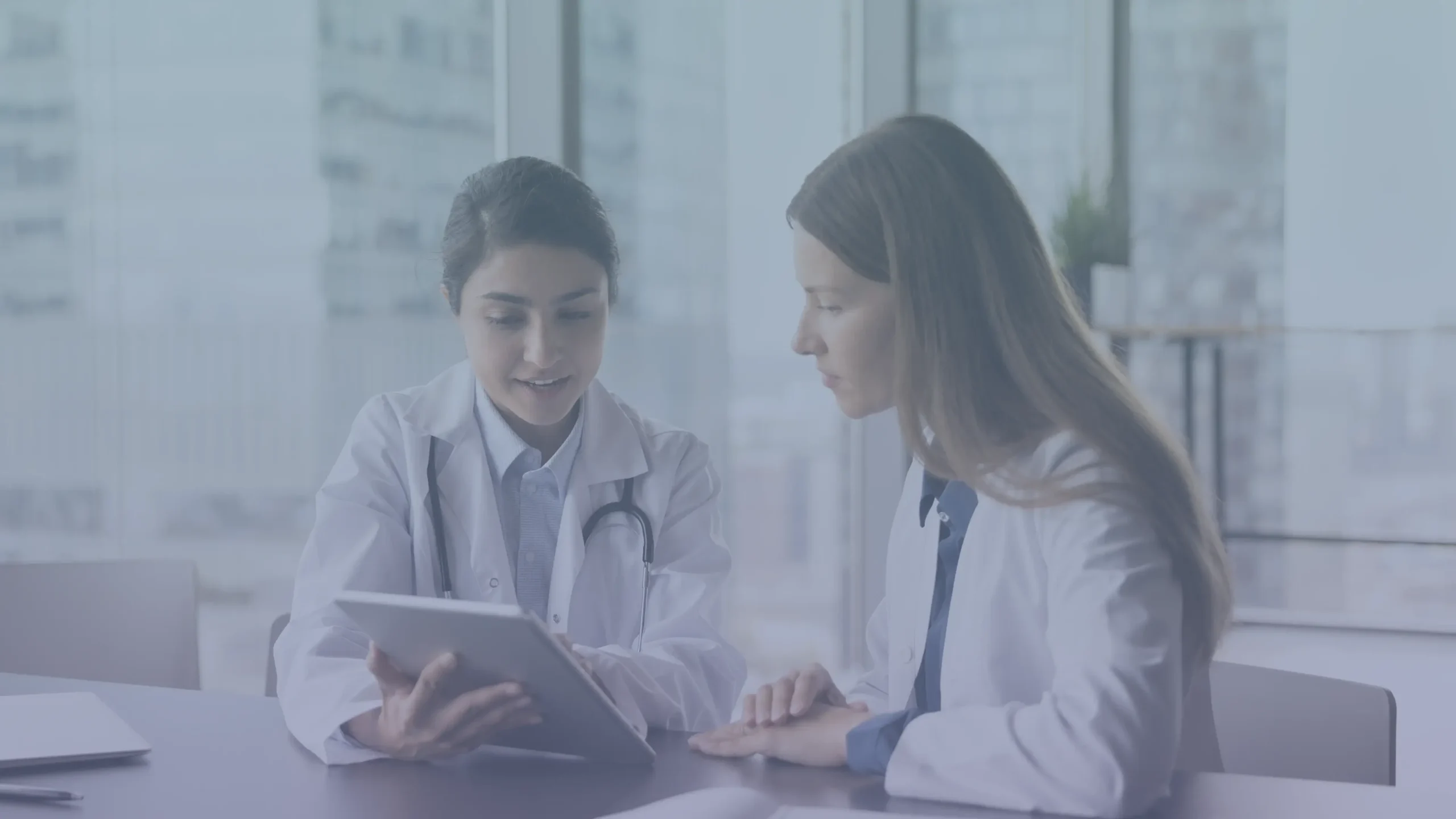 doctors using tablet medical application